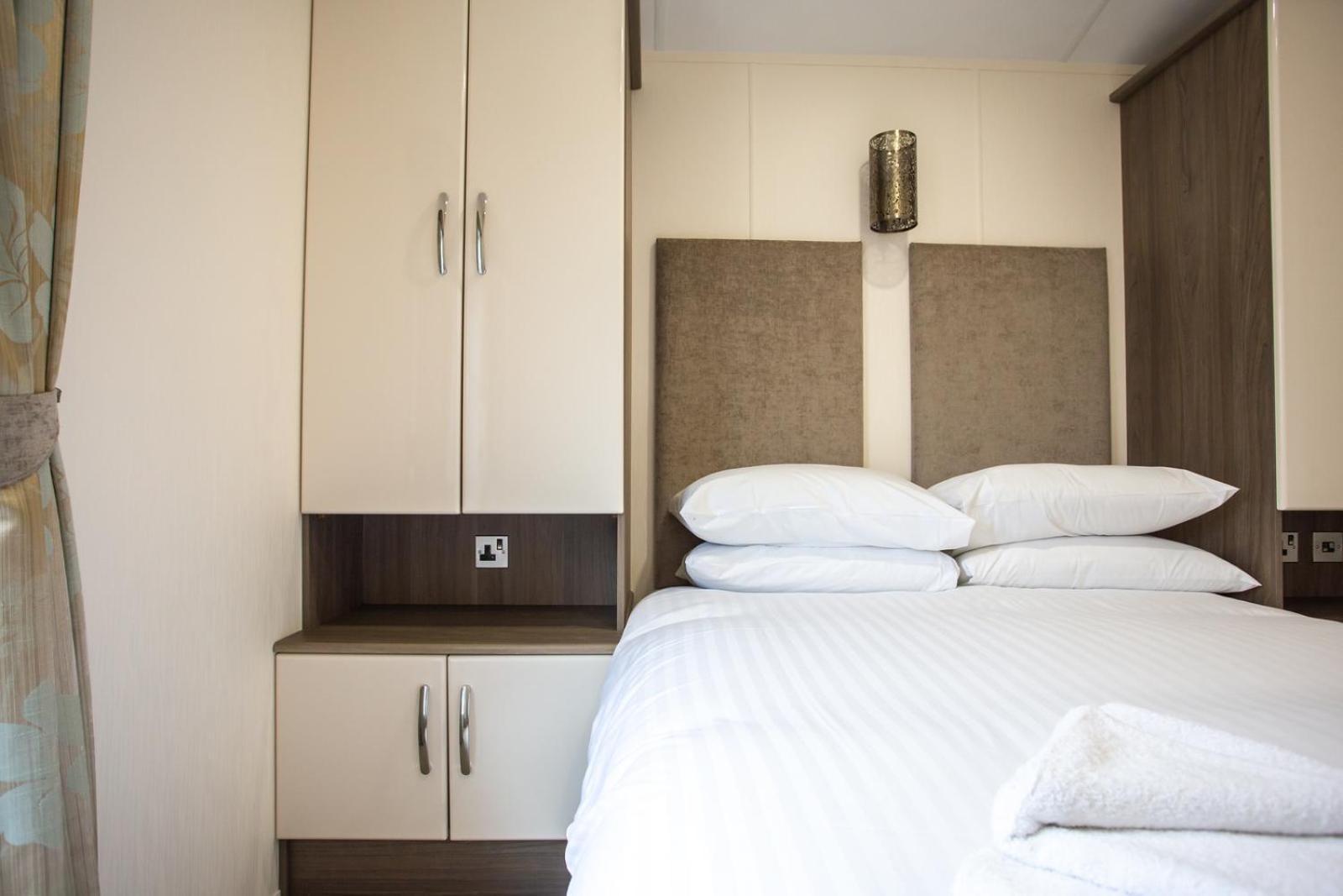 Barmouth Bay Holiday Park Llanddwywe المظهر الخارجي الصورة