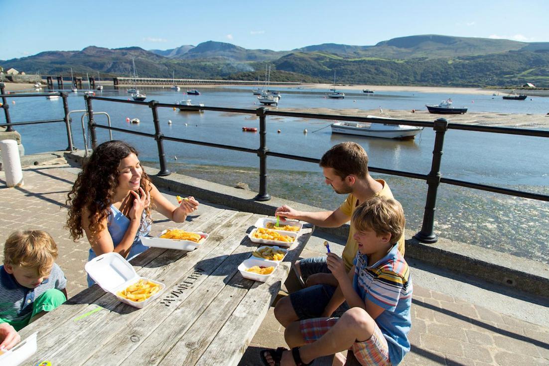 Barmouth Bay Holiday Park Llanddwywe المظهر الخارجي الصورة