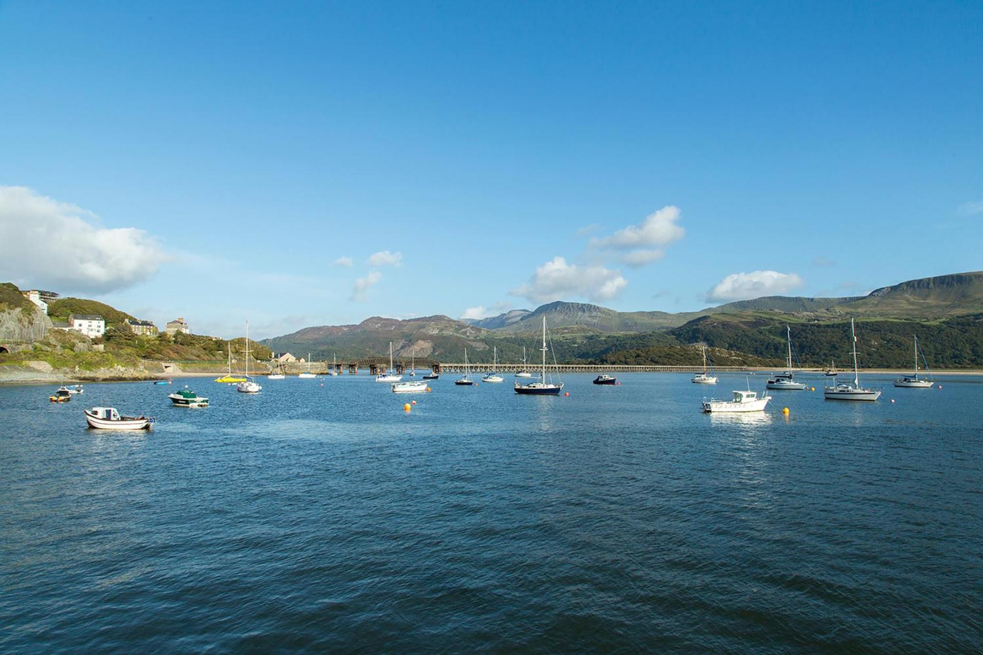 Barmouth Bay Holiday Park Llanddwywe المظهر الخارجي الصورة