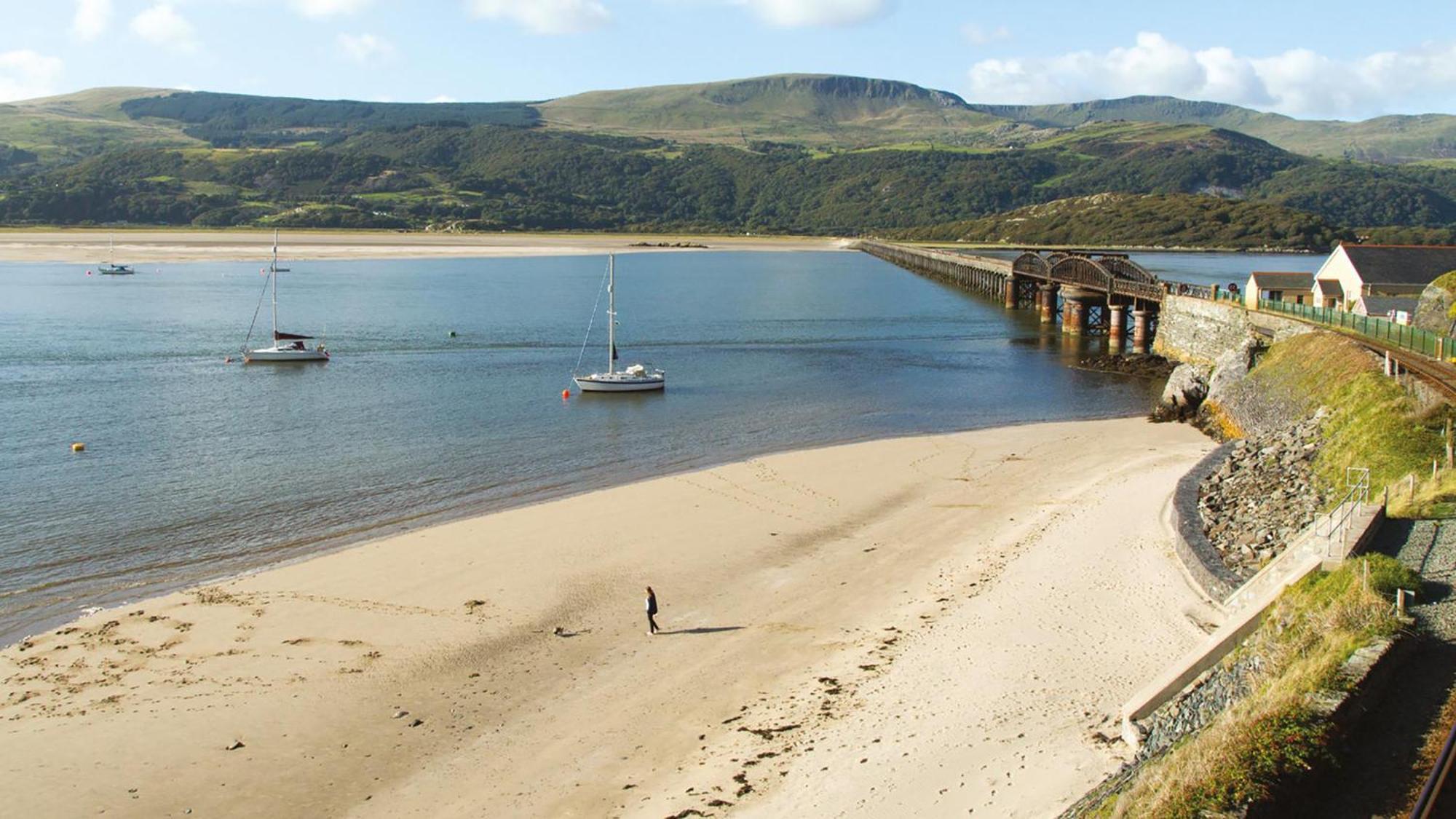 Barmouth Bay Holiday Park Llanddwywe المظهر الخارجي الصورة